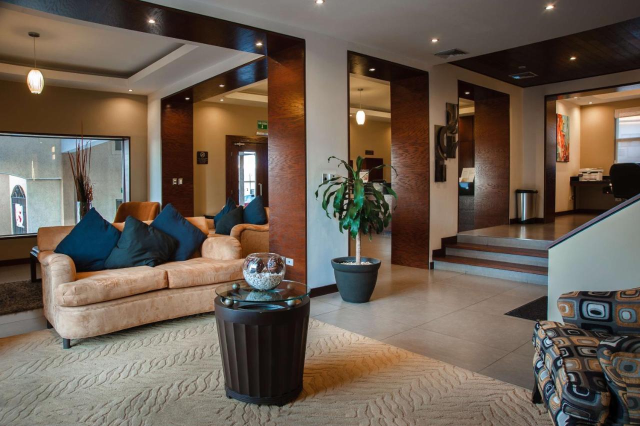 Best Western Cumbres Inn Cd. Cuauhtemoc Eksteriør billede