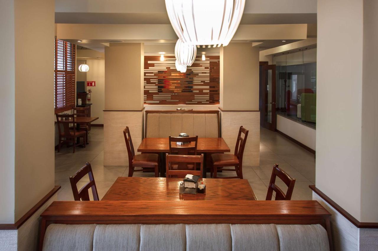 Best Western Cumbres Inn Cd. Cuauhtemoc Eksteriør billede