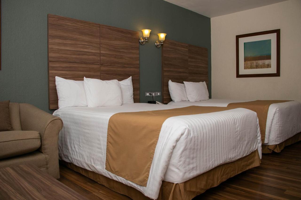 Best Western Cumbres Inn Cd. Cuauhtemoc Eksteriør billede