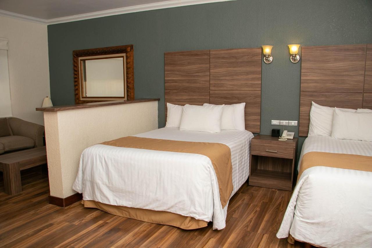Best Western Cumbres Inn Cd. Cuauhtemoc Eksteriør billede