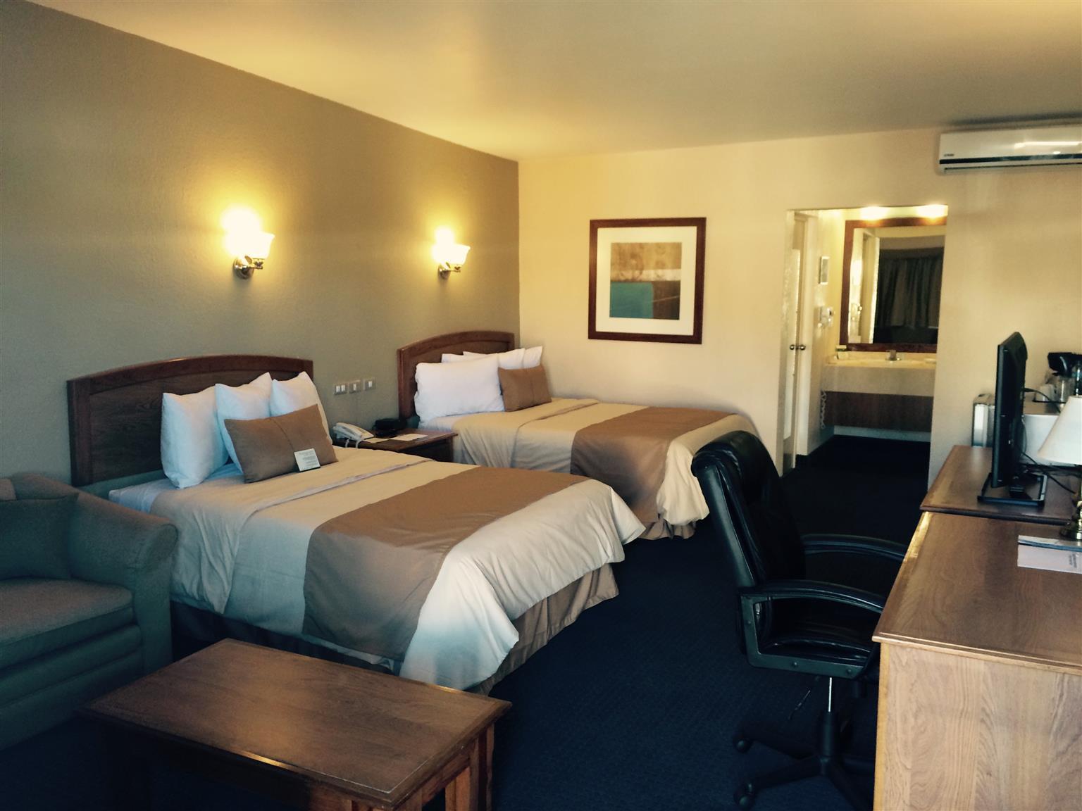 Best Western Cumbres Inn Cd. Cuauhtemoc Eksteriør billede