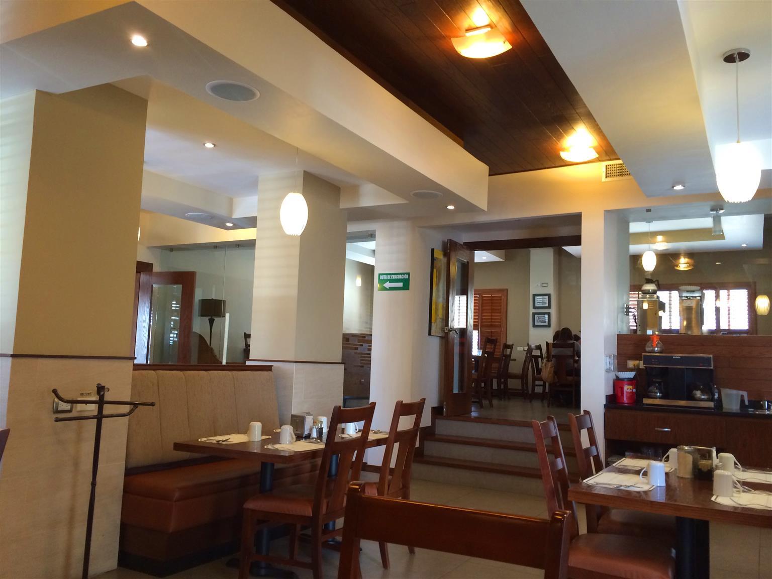 Best Western Cumbres Inn Cd. Cuauhtemoc Eksteriør billede