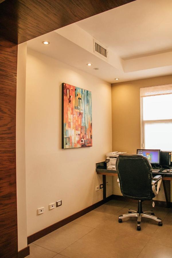 Best Western Cumbres Inn Cd. Cuauhtemoc Eksteriør billede