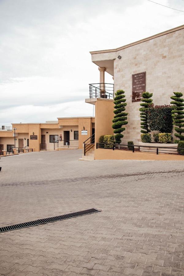 Best Western Cumbres Inn Cd. Cuauhtemoc Eksteriør billede