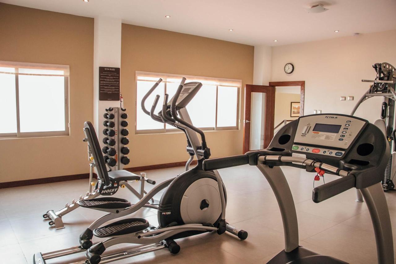 Best Western Cumbres Inn Cd. Cuauhtemoc Eksteriør billede